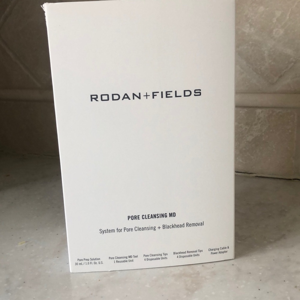 Pore cleansing MD and blackhead remover